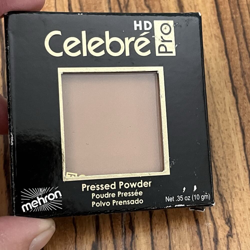 Mehron Celebré Pro-HD Pressed Powder Foundation Medium/Dark 2
